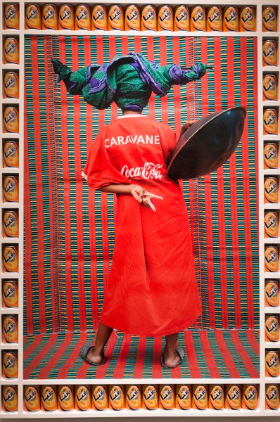 20150815_170721 RX100M4.jpg - Hassan Hajjaj, Morocco, active England, Caravaned, 2011. LA County Museum of Art